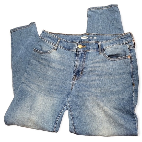 Old Navy Super Skinny Jeans Size 10 Light Wash Denim Skinny Jeans - Picture 5 of 15